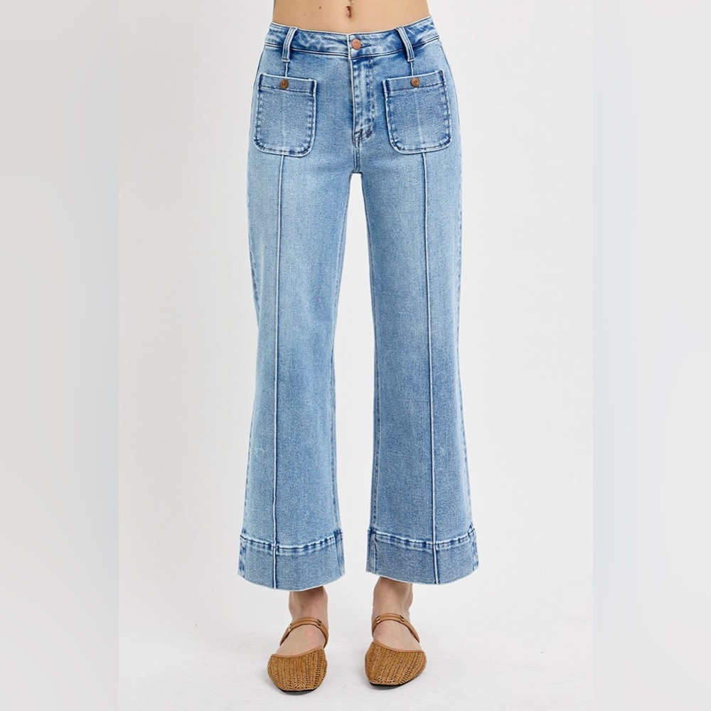 Pintuck Square Patch Pocket Wide Leg Cropped Jeans - Risen